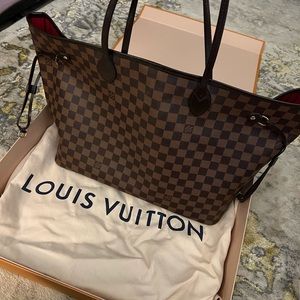 Louis Vuitton GM Damier Ebene